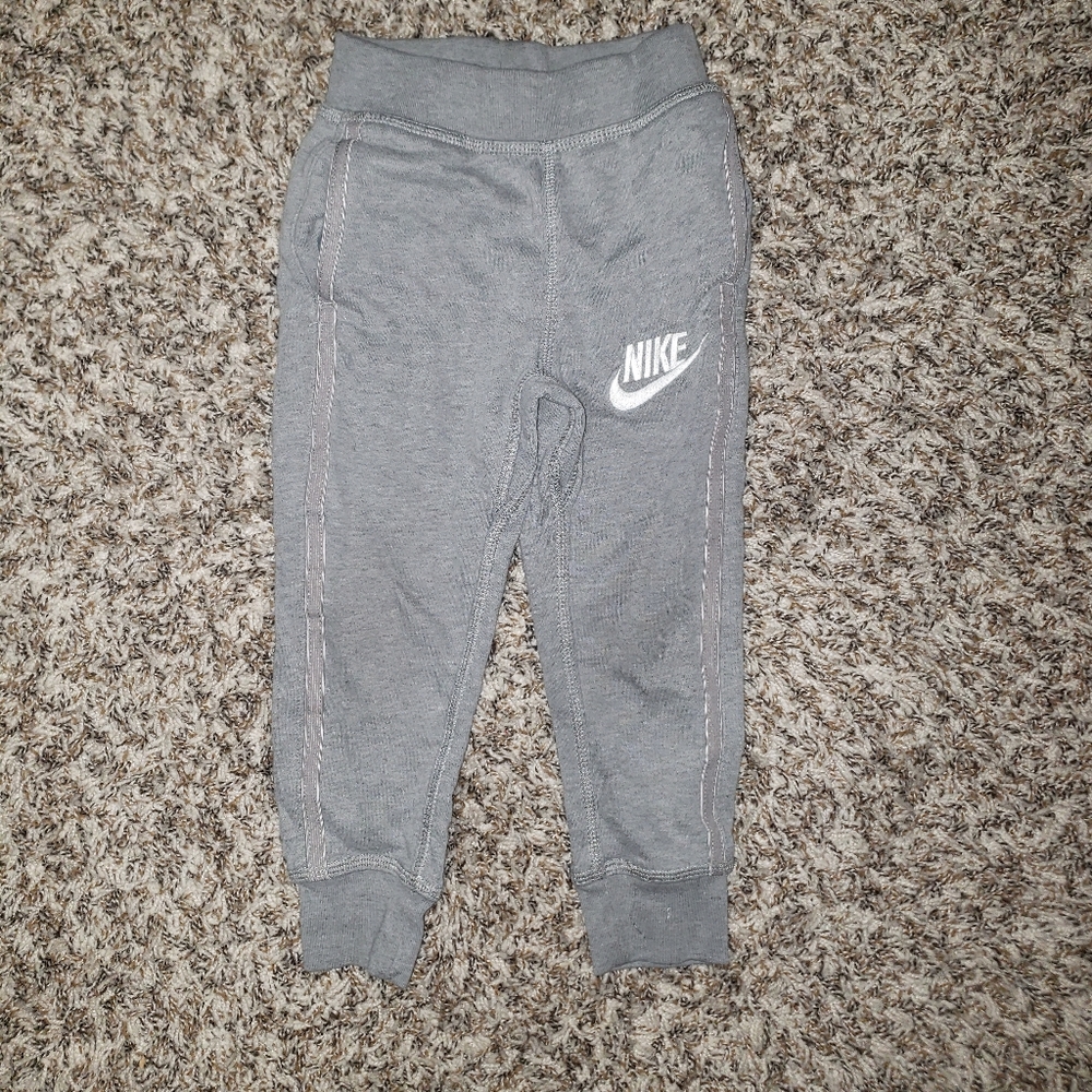 Nike Sweatpants